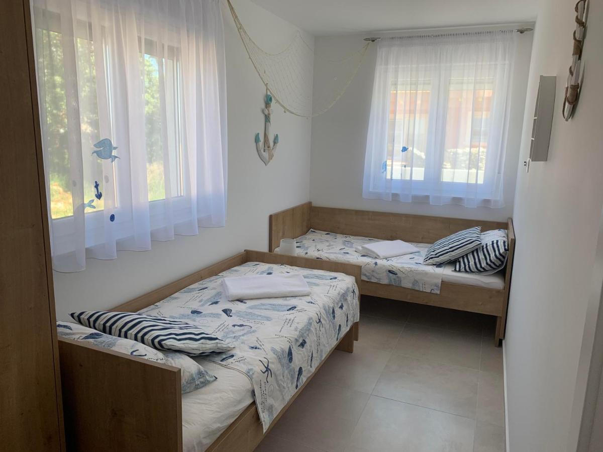 Apartmani Sunside Nin Bagian luar foto
