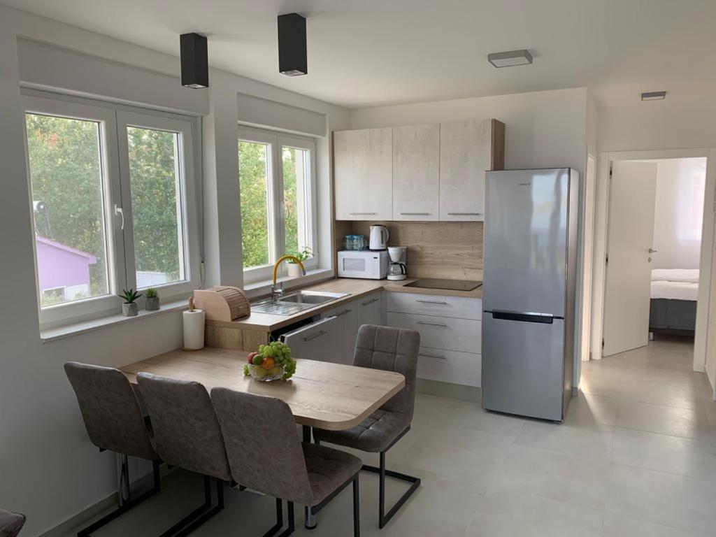 Apartmani Sunside Nin Bagian luar foto