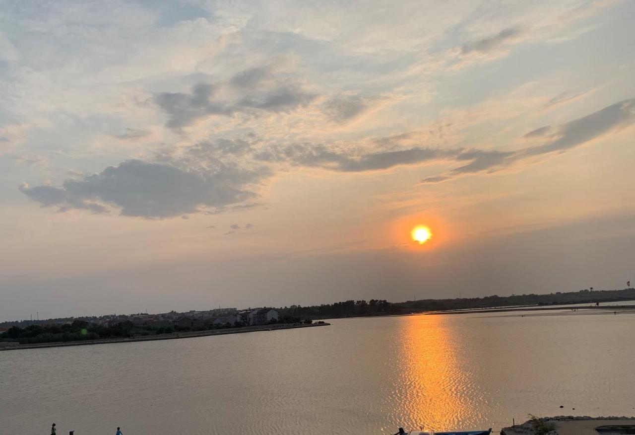 Apartmani Sunside Nin Bagian luar foto
