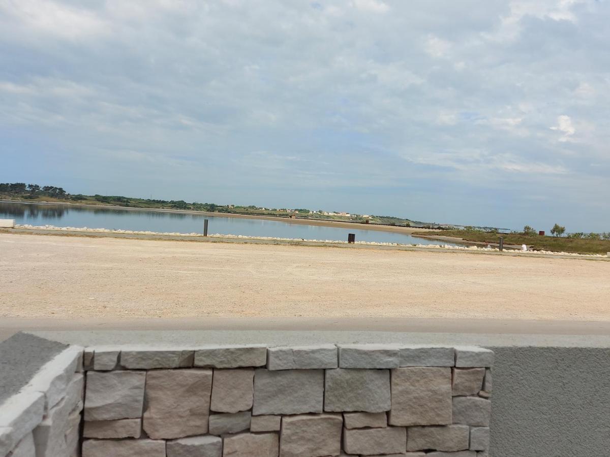 Apartmani Sunside Nin Bagian luar foto